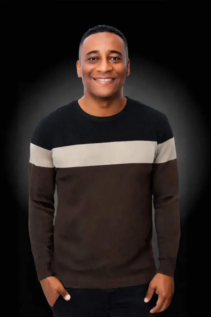 Paraguassu FM 87.9 —